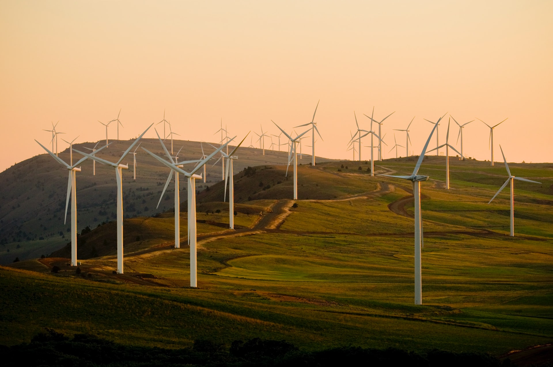 Las Renovables Y Sus Empleos A Través De La Historia - WWR Energy